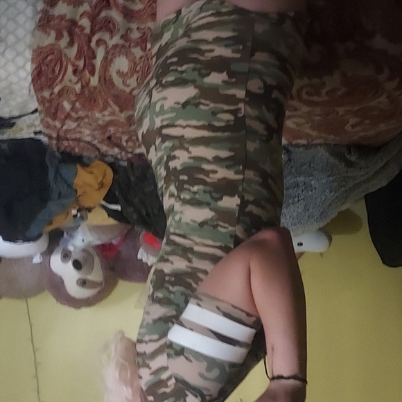 Fitted dress - Picture 2 of 3